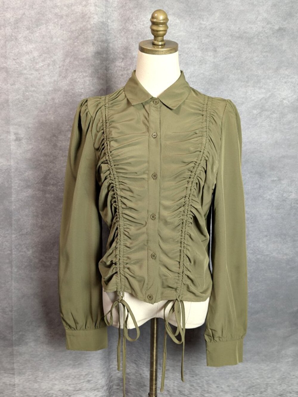 Milk & Honey Olive Green Ruched Drawstring Blouse XL Cottagecore Puff Sleeve